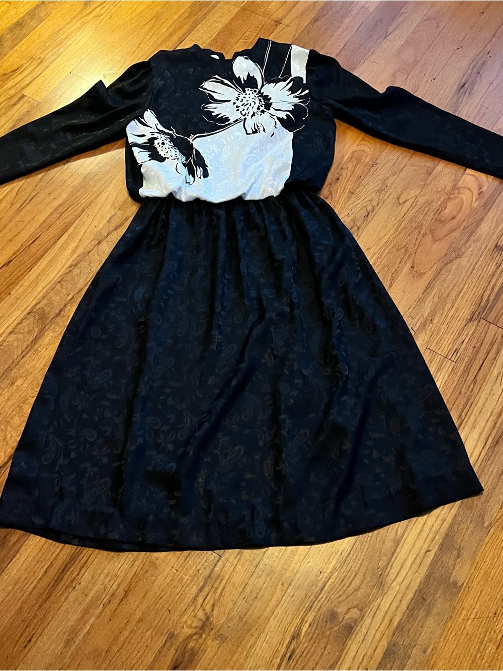 Vintage Black Long-Sleeve Dress with White Floral Bodice
